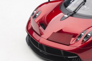 Red Pagani Huayra with silver wheels AUTOart 12234 scale 1:12
