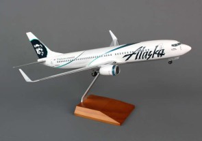 Alaska 737-800 "Employee Powered" w/ Gear and Wood Stand Skymark SKR8246 Scale 1:100