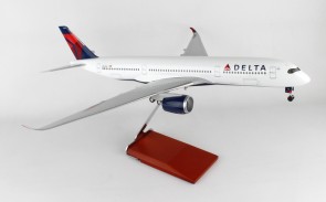 Delta Airbus A350 Wood Stand & Gears Skymarks Supreme SKR8803 Scale 1:100
