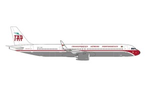 TAP Portugal retro Airbus A321neo CS-TJR Herpa 535373 scale 1:500 