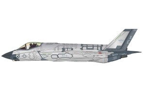 F35C Lightning II JSF "Mirror Coating" XE-100/168733, US Navy, August 2022  Hobby Master HA6210 Scale 1:72